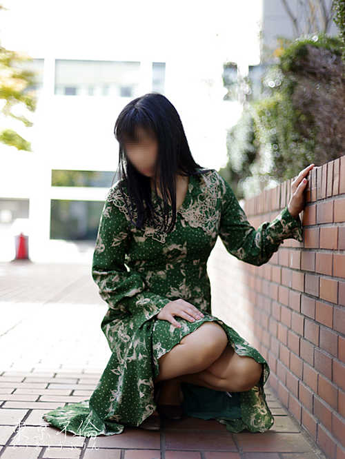 香坂すみれ